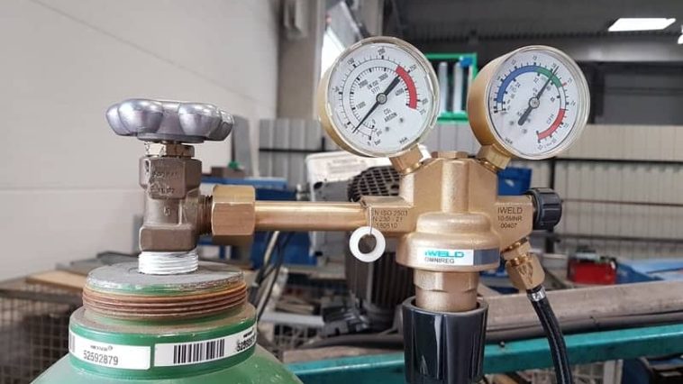 What-is-the-gas-pressure-for-MIG-welding_